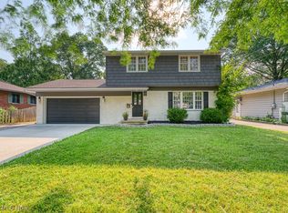 373 Windsor Dr, Elyria, OH 44035