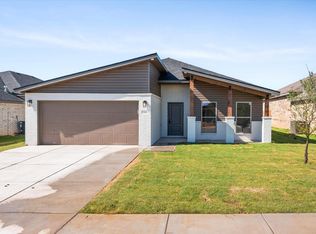 3203 Harvest Ave, Wolfforth, TX 79382