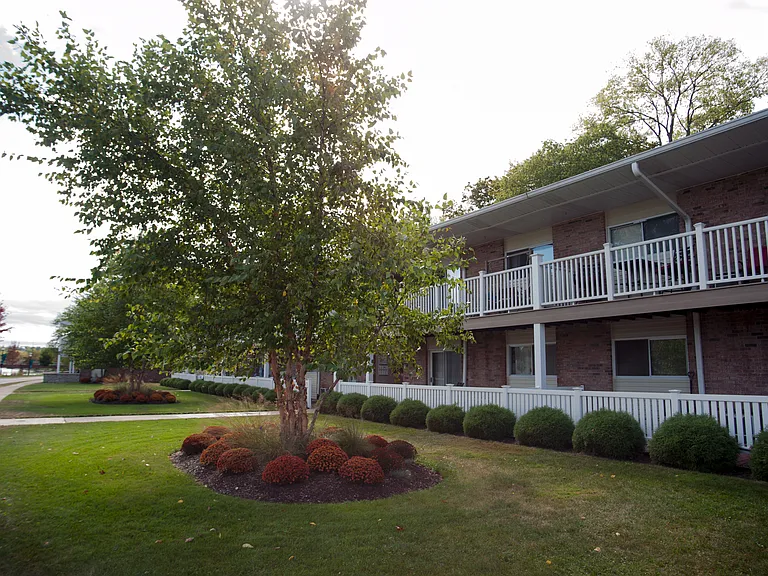 RiverWalk Apartments — Photo 5