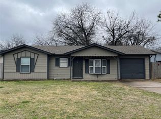 128 NE Cindy Ln, Burleson, TX 76028