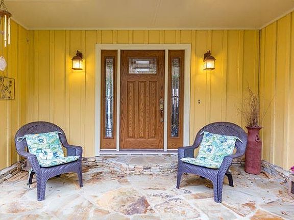 5th image of 123 Lullwater Ln