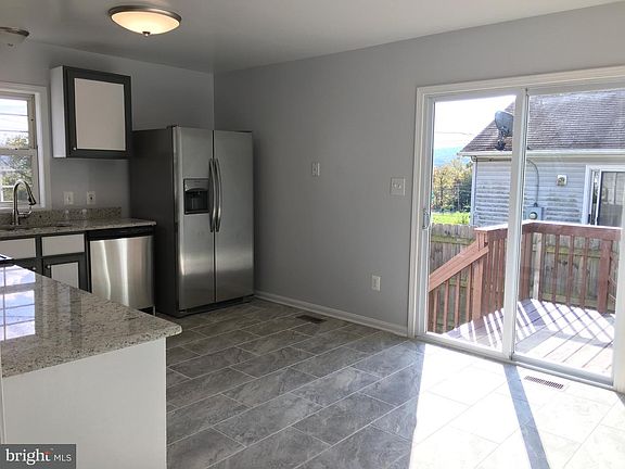 5th image of 1406 Belmont Ave