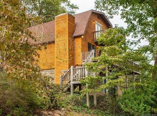 70 McIntosh Ln, Candler, NC 28715