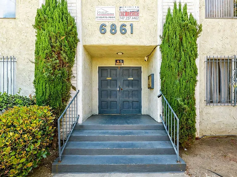 MC 6861 Sepulveda Properties, LLC — Photo 23