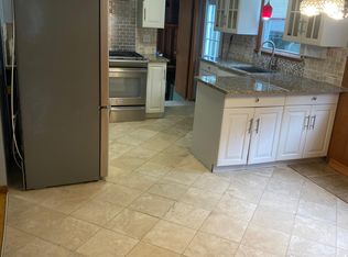 138 Warren Ave, Cranston, RI 02920