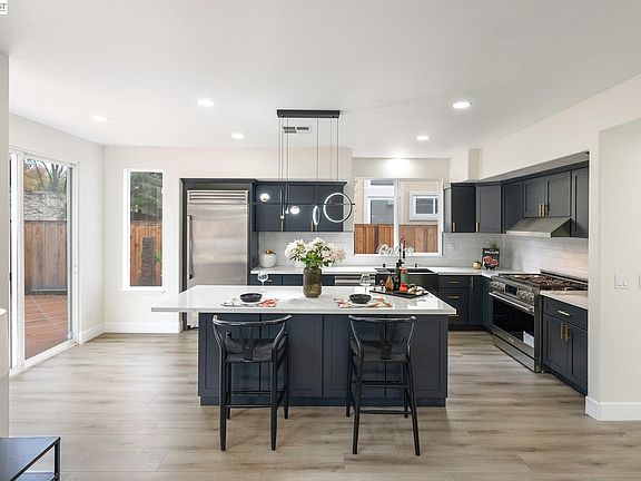 3rd image of 5089 Winterbrook Ave