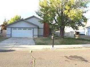 10743 Parliament Ln, Riverside, CA 92503