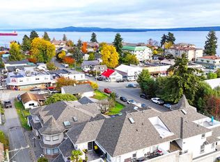 9844 Croft St #202, North Cowichan, BC V0R1K1