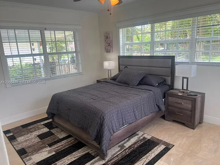 701 N 14th Ave — Photo 11