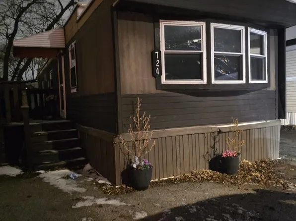 8800 Harlem Ave #724, Bridgeview, IL 60455