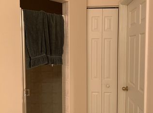 6400 Suntree Ct, Greenacres, FL 33413