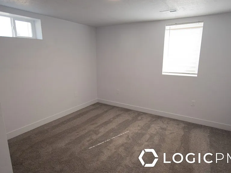 171 E 3000 S #BASEMENT — Photo 15