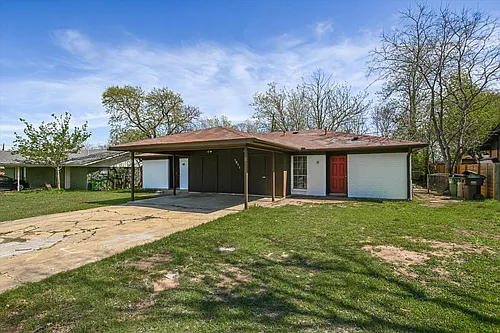 1811 Magnolia Dr #B Photo 1