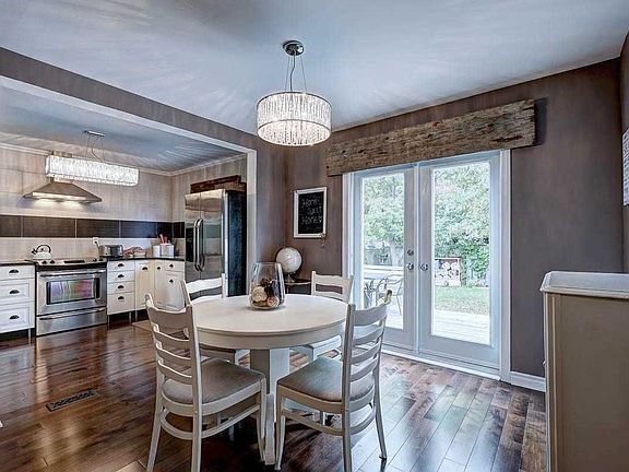 2nd image of 31 Blair Cres