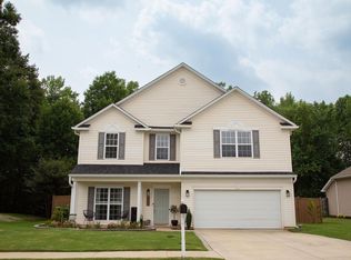 124 Garfield Ln, Simpsonville, SC 29681