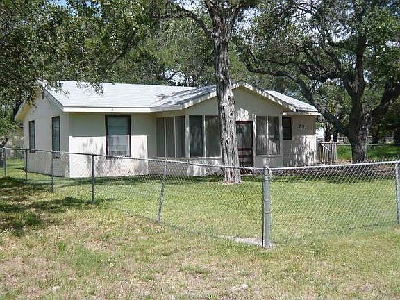 2nd image of 511 N Terry St