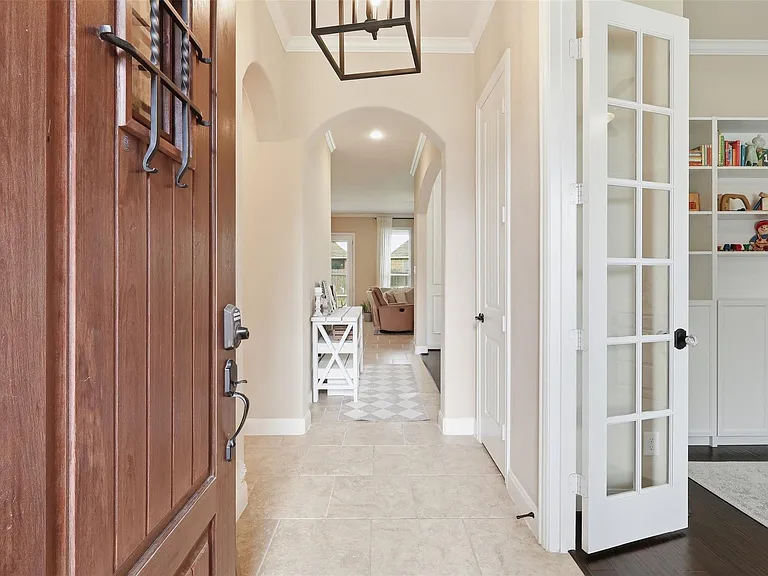 12911 Chatfield Manor Ln — Photo 4