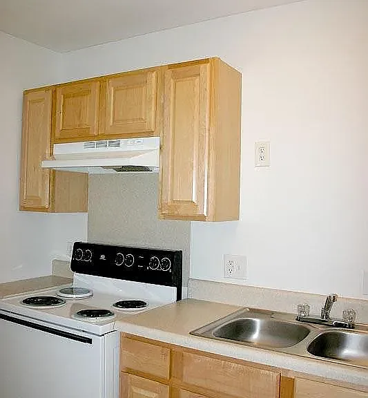 8914 E West T Harris Blvd #I — Photo 4