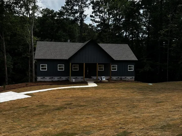 211 Mitchell Rd, Covington, GA 30014