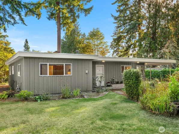 2965 74 Avenue SE, Mercer Island, WA 98040
