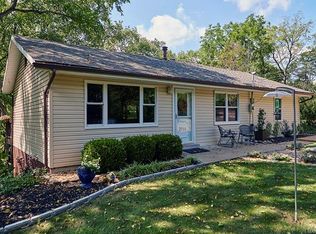 2210 Cook Rd, Imperial, MO 63052