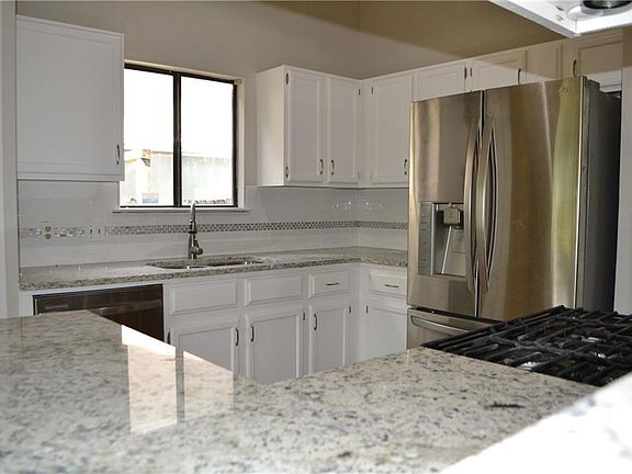 4th image of 2709 Market Garden Ln