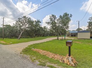 256 NAKOMIS DR, Bandera, TX 78003