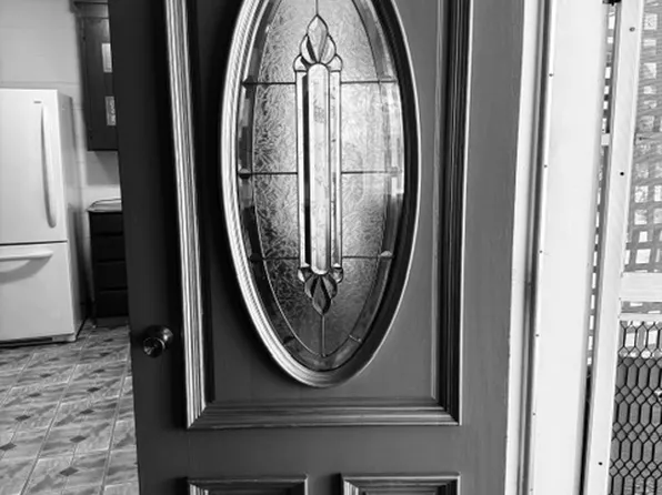 (undisclosed Address), Lucerne, CA 95458