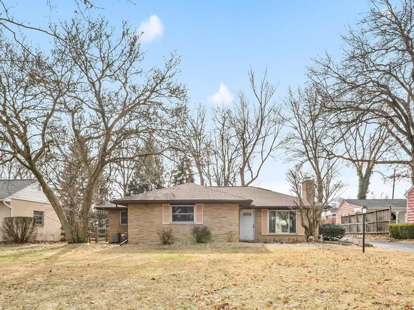 3227 Minerva Lake Rd, Columbus, OH 43231