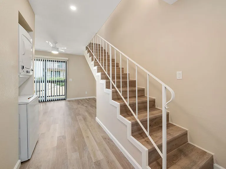 241 Ocean View Ave — Photo 43