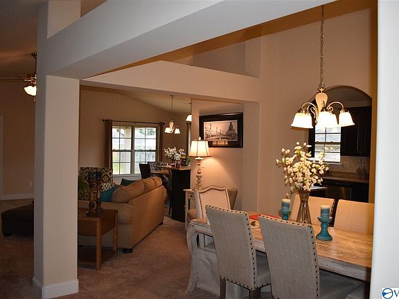 5th image of 2401 Belltown Dr