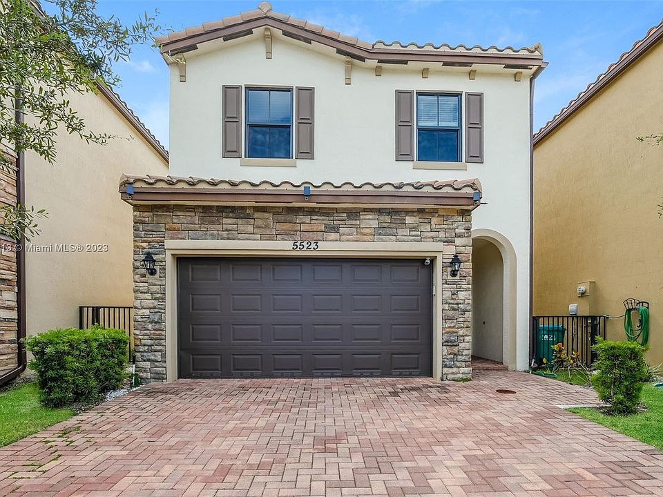 1st image of 5523 NW 50th Ter