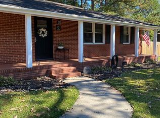 3660 Deerfield Dr, Suffolk, VA 23435