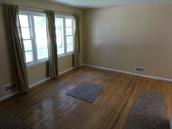 2nd image of 13630 Craig Ave