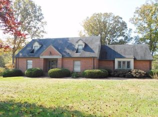 228 Azalea Ln, Appomattox, VA 24522