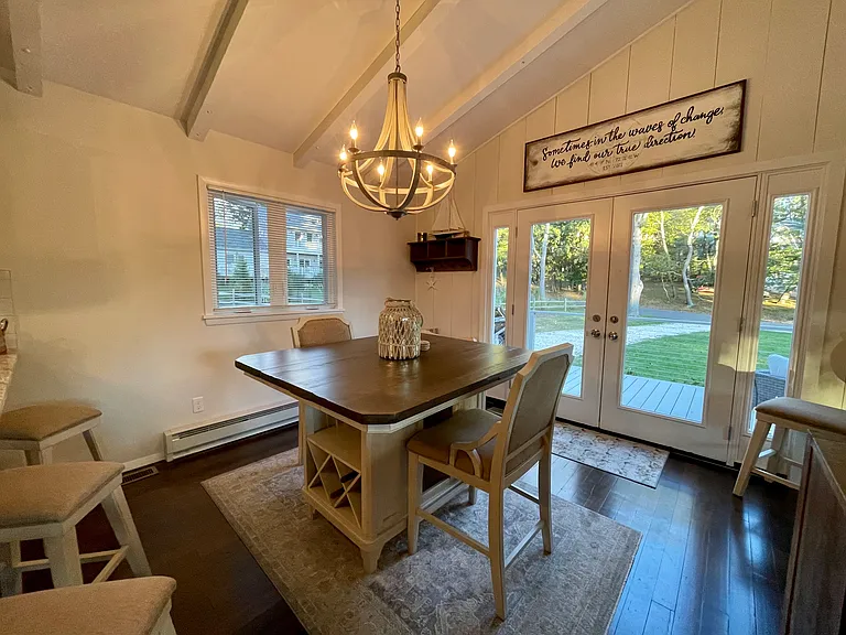 6 Community Dr — Photo 12