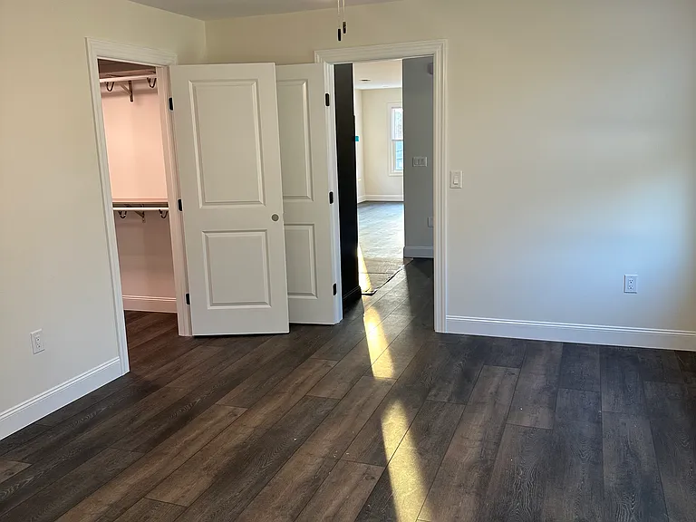 319 Monroe St #2 — Photo 9