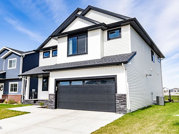 3rd image of 5766 Deb Dr W