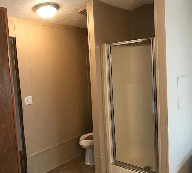 603 W Walnut St — Photo 11