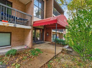 3210 S 28th St APT 403, Alexandria, VA 22302