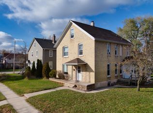 456 W Oakland Ave #458, Pt Washington, WI 53074