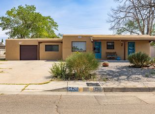 5420 Mountain Rd NE, Albuquerque, NM 87110