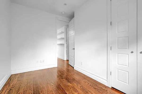 Rented by Brownstone Property Group | media 47