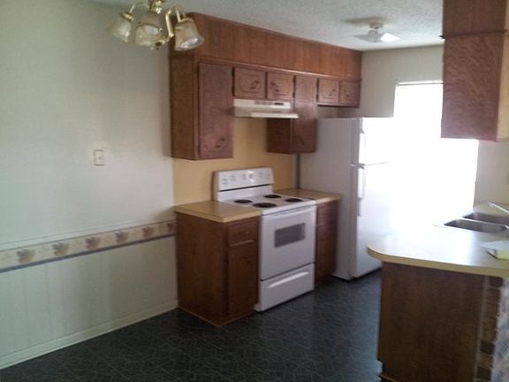 3rd image of 216 W Beeline Ln APT 3