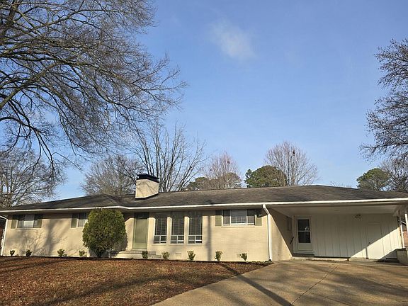 3rd image of 69 Lilac Ln