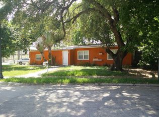 1000 NW 11th Ct, Miami, FL 33136