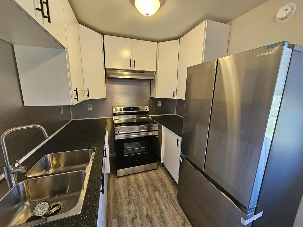 4 SE 240th Rd, apt 1 — Photo 4