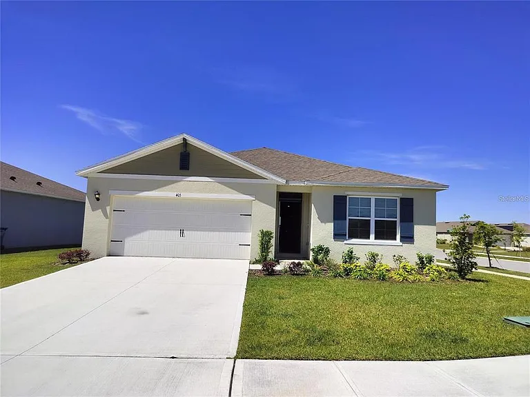 405 Noble Ave — Photo 1