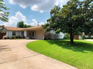 2906 Candlewick Ln, Farmers Branch, TX 75234