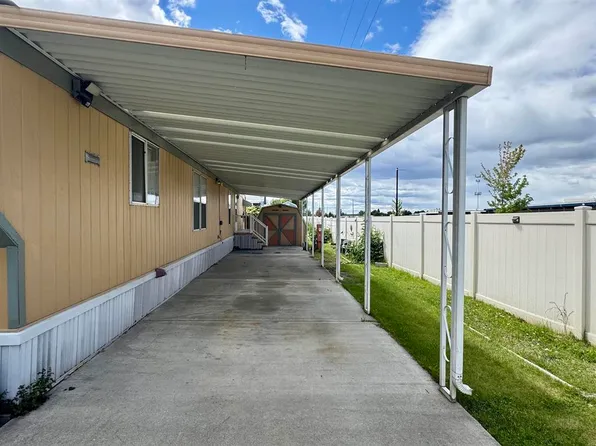 106 S Flora Rd #1, Greenacres, WA 99016